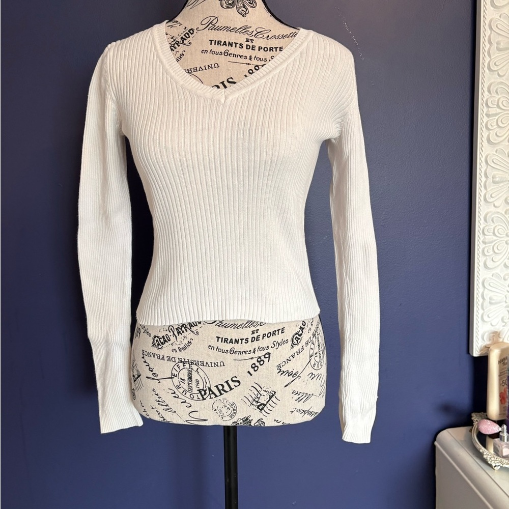 White Ribbed V-Neck Sweater